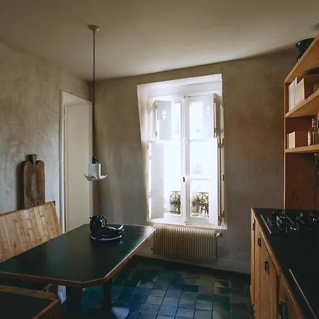 Famous Parisian Designer's Pied-a-terre In Le Marais Apartamento *