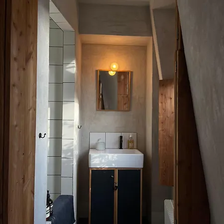 Apartamento Famous Parisian Designer's Pied-a-terre In Le Marais París