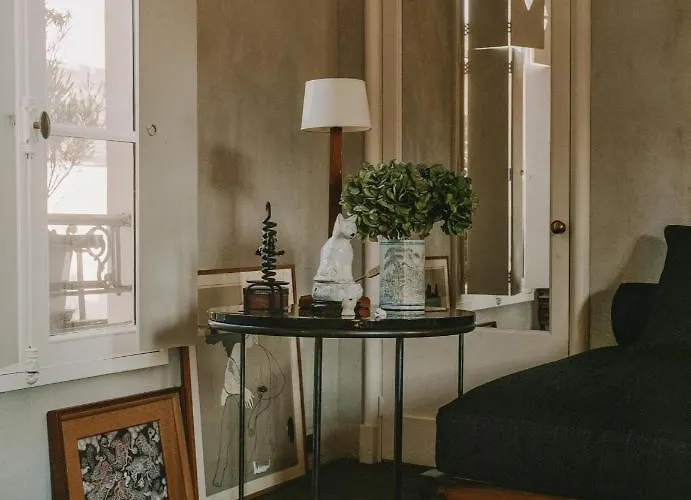 Famous Parisian Designer's Pied-a-terre In Le Marais *