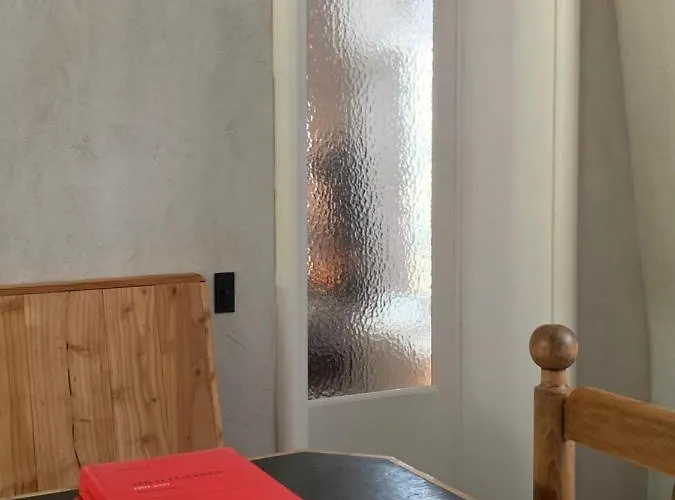 Апартаменты Famous Parisian Designer's Pied-a-terre In Le Marais Париж